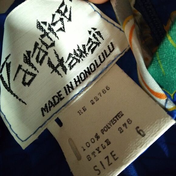 Vintage Paradise Hawaii Floral Pattern Dress Suit - Picture 8 of 11